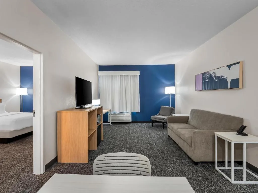 Bed in Spark by Hilton Ann Arbor South