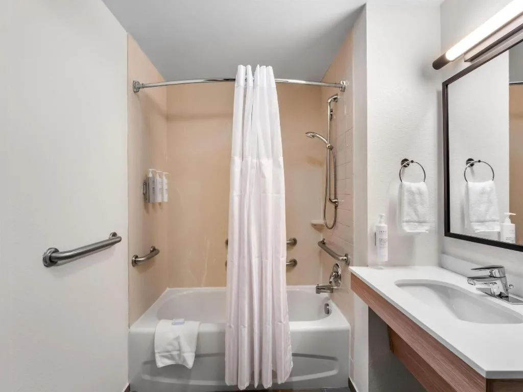 Spark by Hilton Ann Arbor South