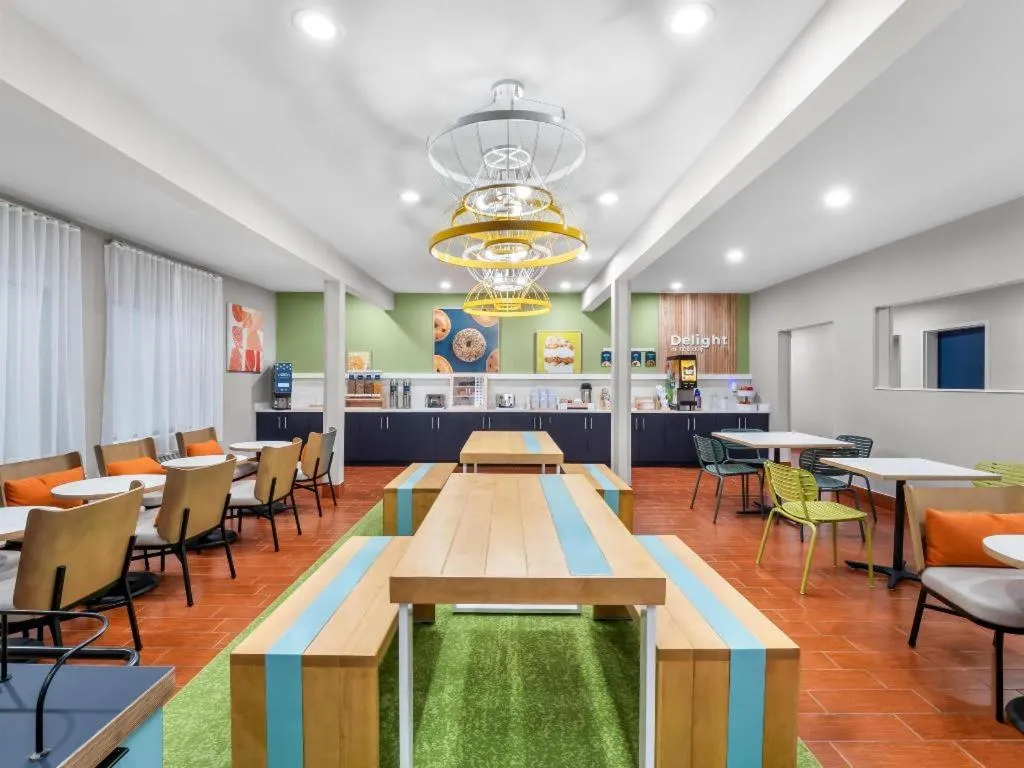 Spark by Hilton Ann Arbor South