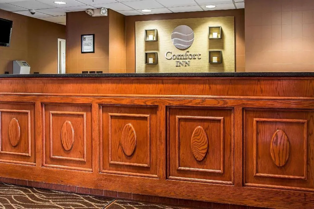 Comfort Inn & Suites University South