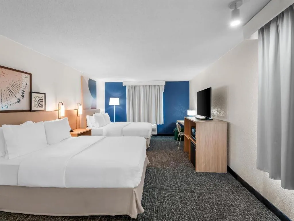 Bed in Spark by Hilton Ann Arbor South