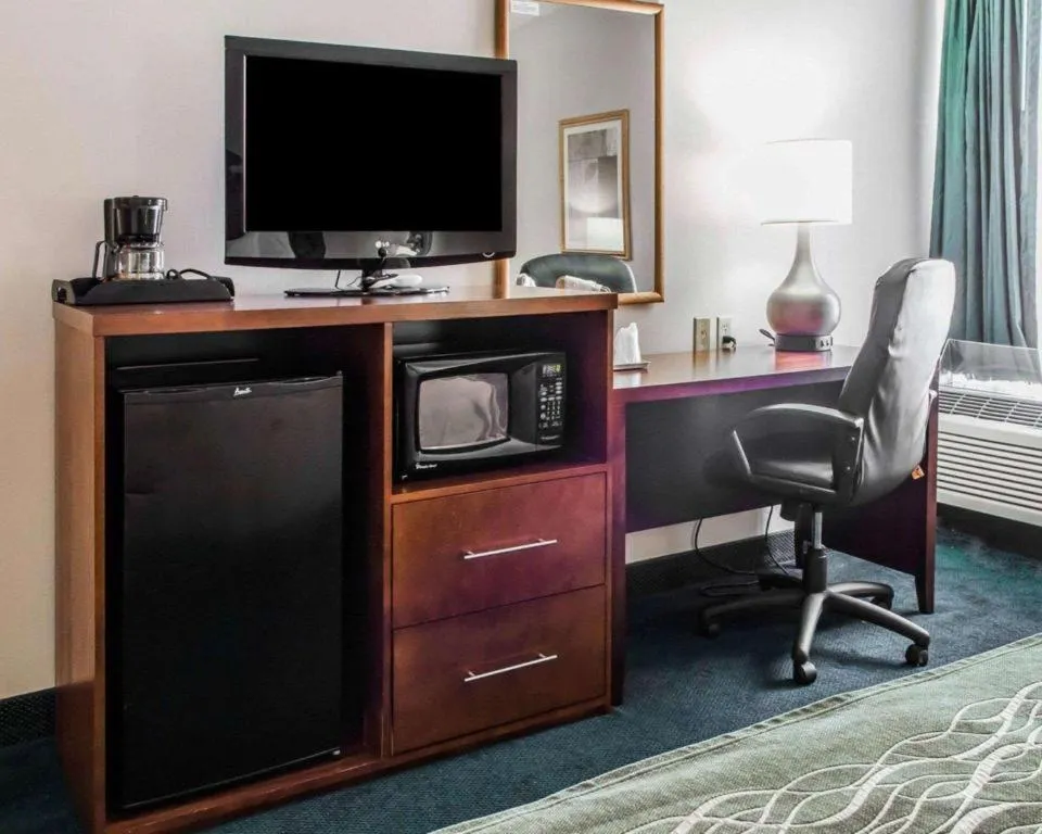 Quality Inn Waynesburg - Morrisville