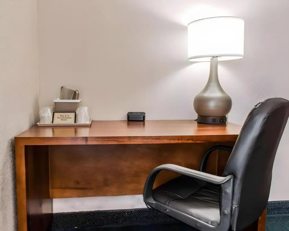 Quality Inn Waynesburg - Morrisville