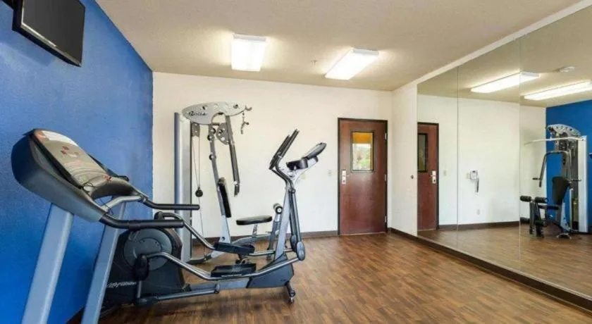 Quality Suites Huntsville Near University