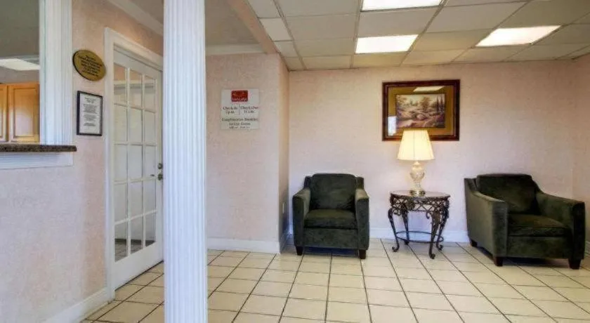 Econo Lodge Meridian South