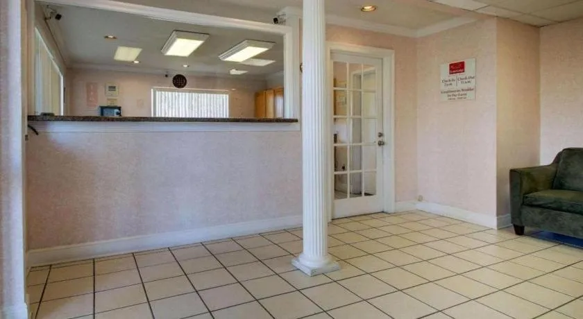 Econo Lodge Meridian South