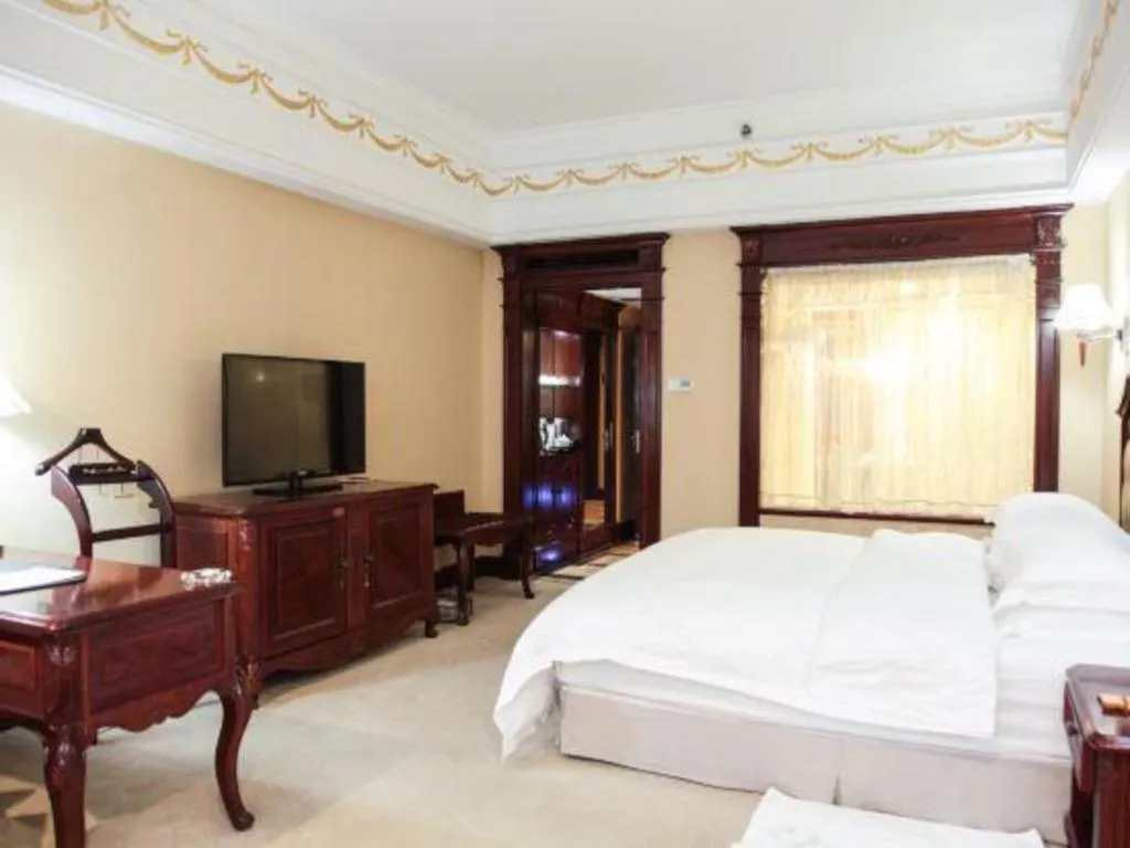 Bed in Changsha Mingchen International Hotel