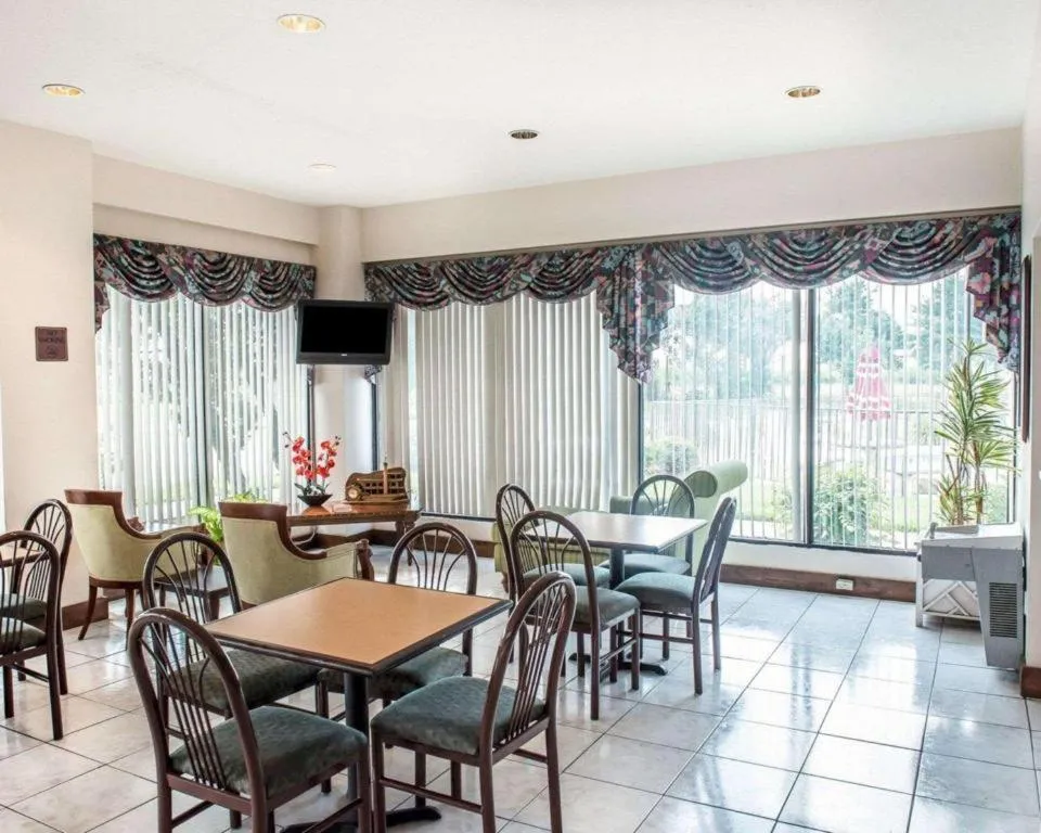 Quality Inn Marianna South