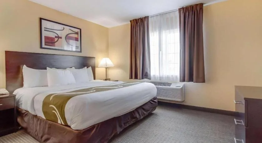 Quality Inn & Suites Lincoln North