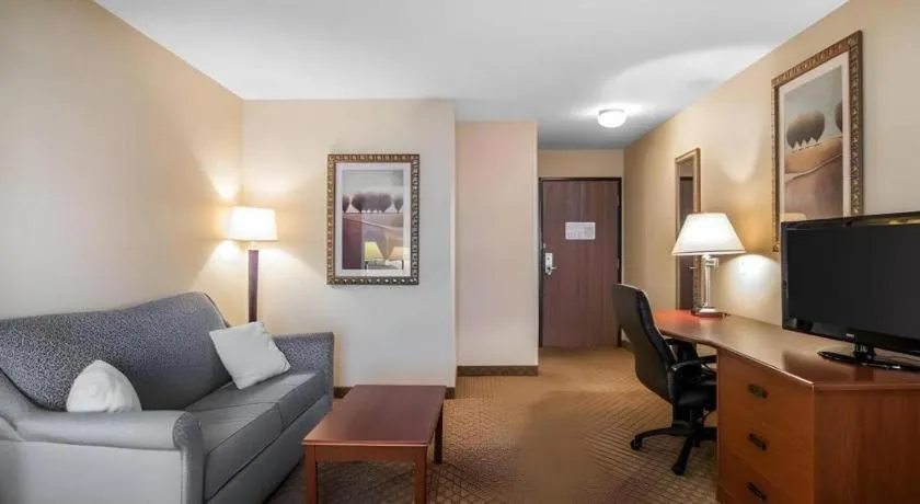 Rodeway Inn & Suites Salina South