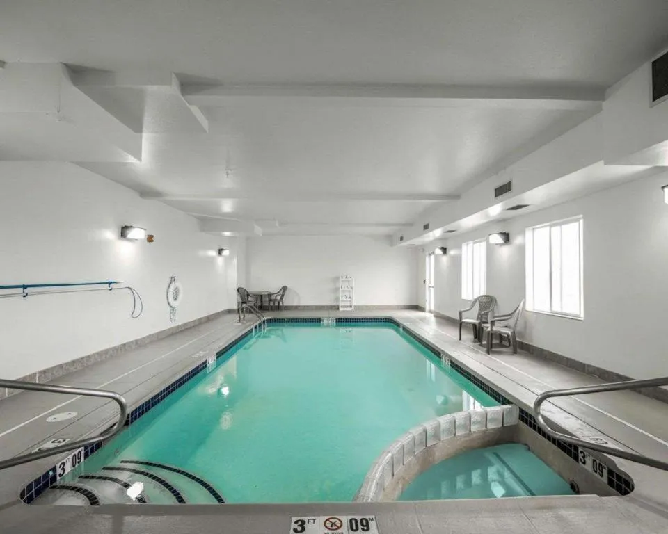 Rodeway Inn & Suites Salina South