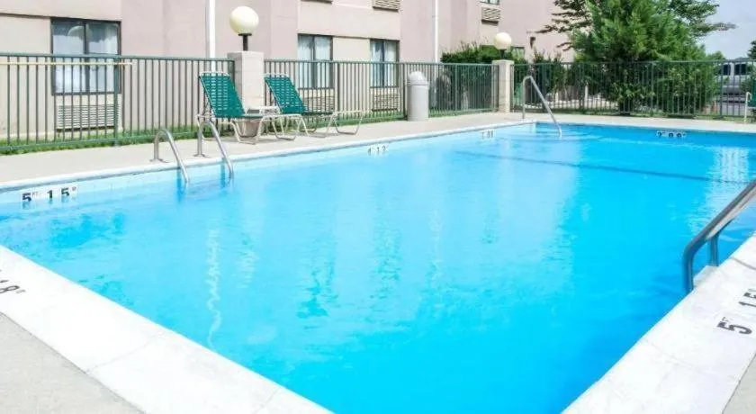 Quality Inn Meridian