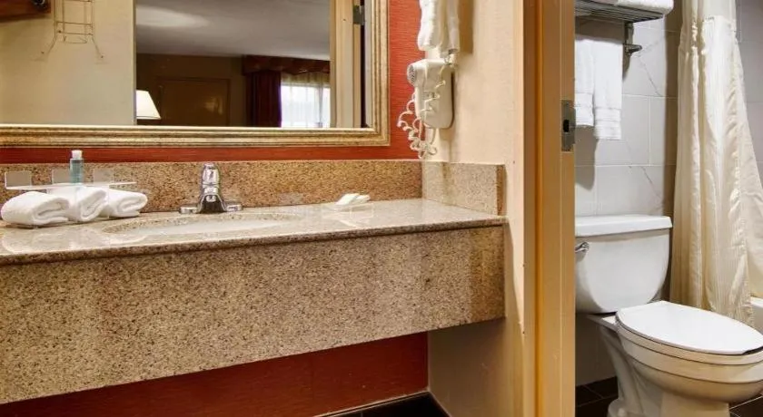 Best Western Shelbyville Inn and Suites Celebration Inn