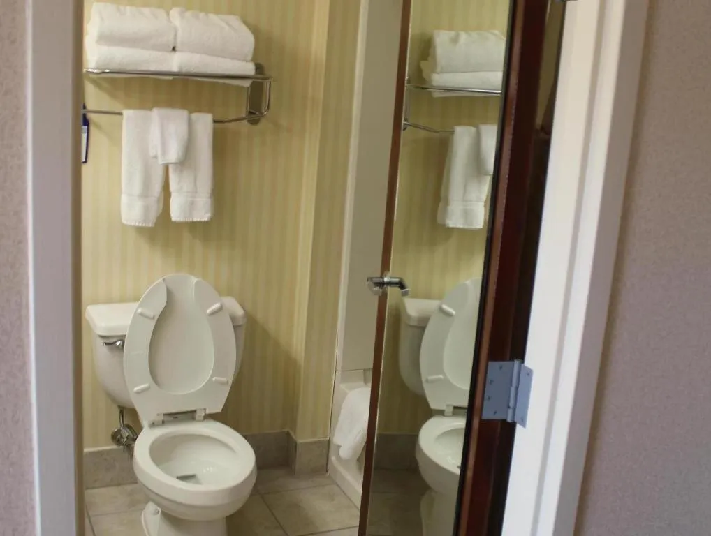 Best Western Shelbyville Inn and Suites Celebration Inn