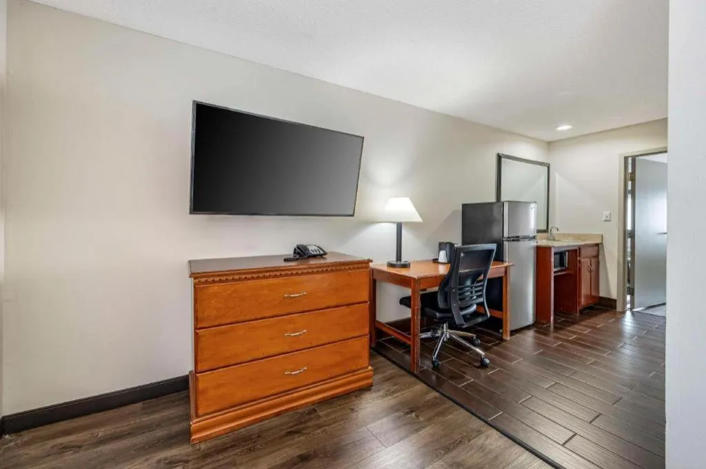 Best Western Shelbyville Inn and Suites Celebration Inn