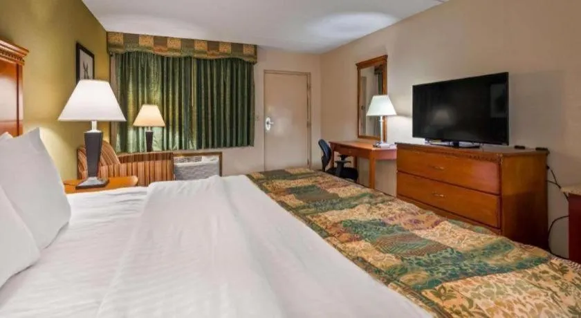 Best Western Shelbyville Inn and Suites Celebration Inn