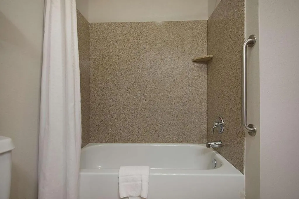 Best Western Plus DeRidder Inn and Suites