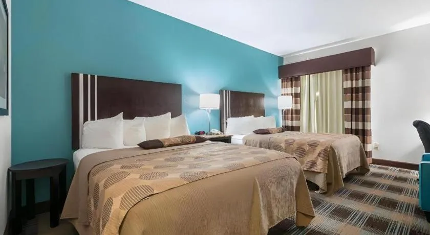 Bed in Best Western Plus DeRidder Inn and Suites