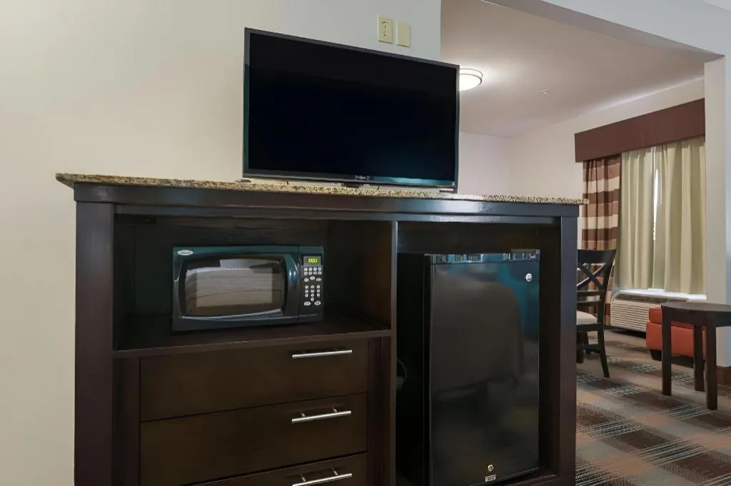 Best Western Plus DeRidder Inn and Suites