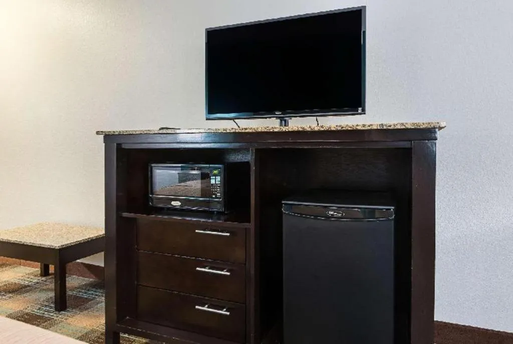 Best Western Plus DeRidder Inn and Suites