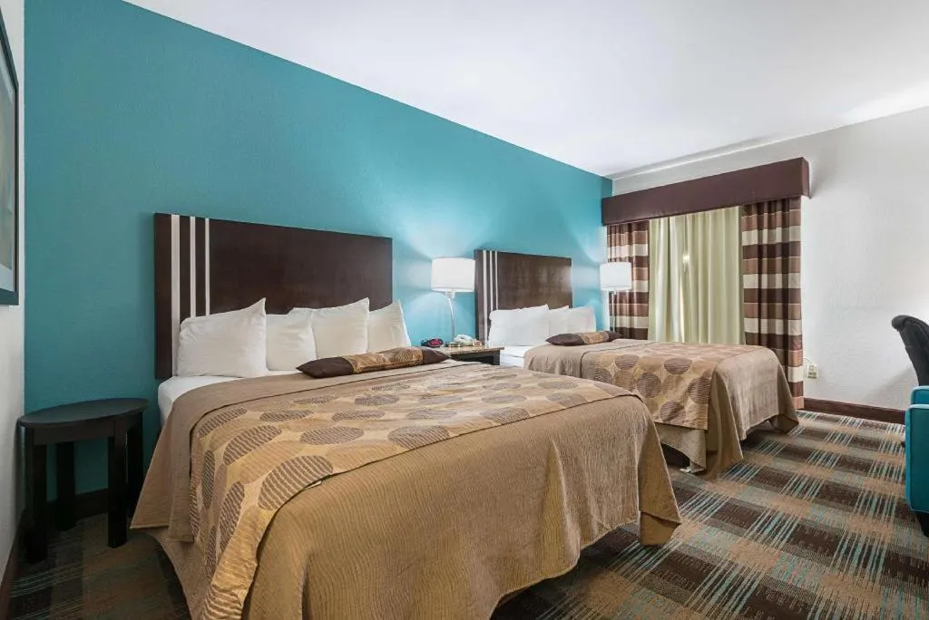 Bed in Best Western Plus DeRidder Inn and Suites