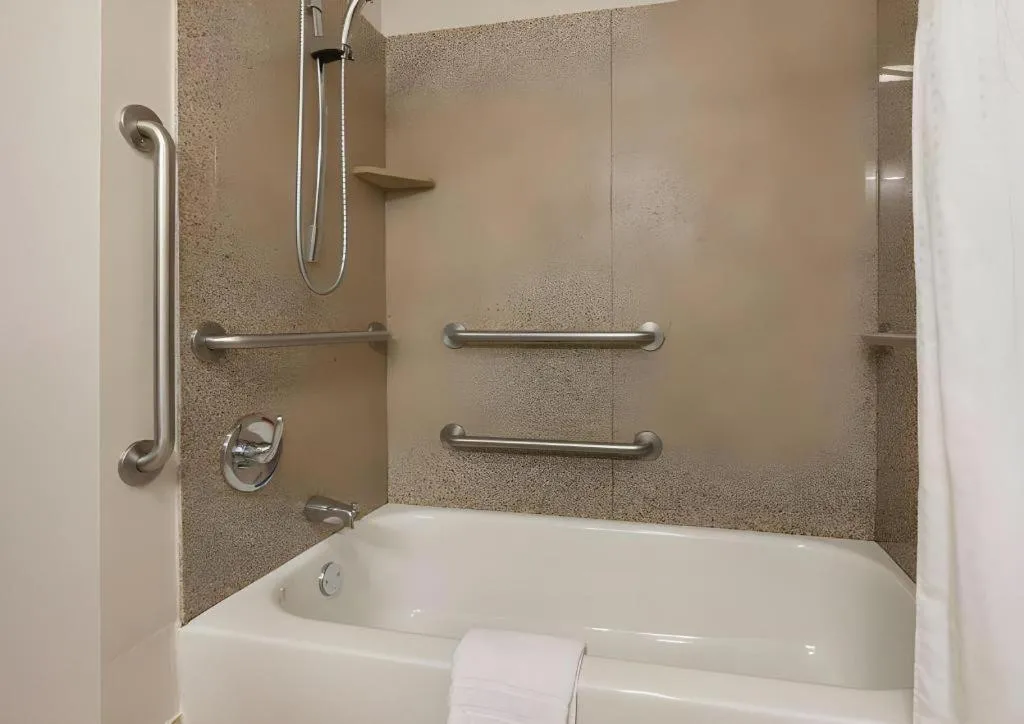 Best Western Plus DeRidder Inn and Suites