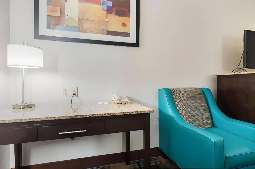 Best Western Plus DeRidder Inn and Suites