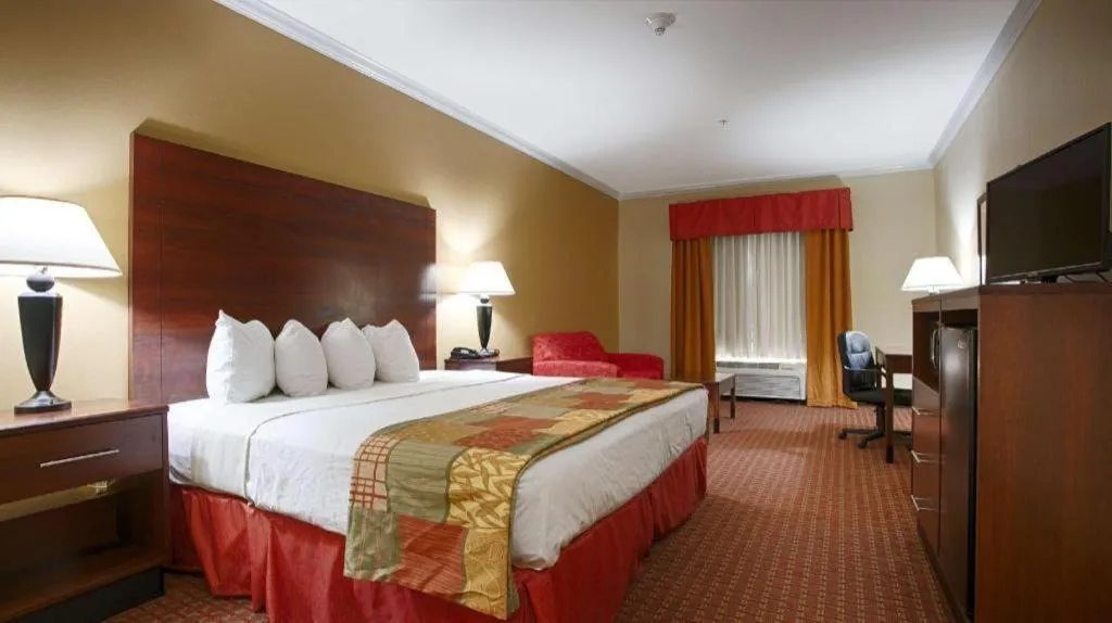 Bed in Best Western Eufaula Inn