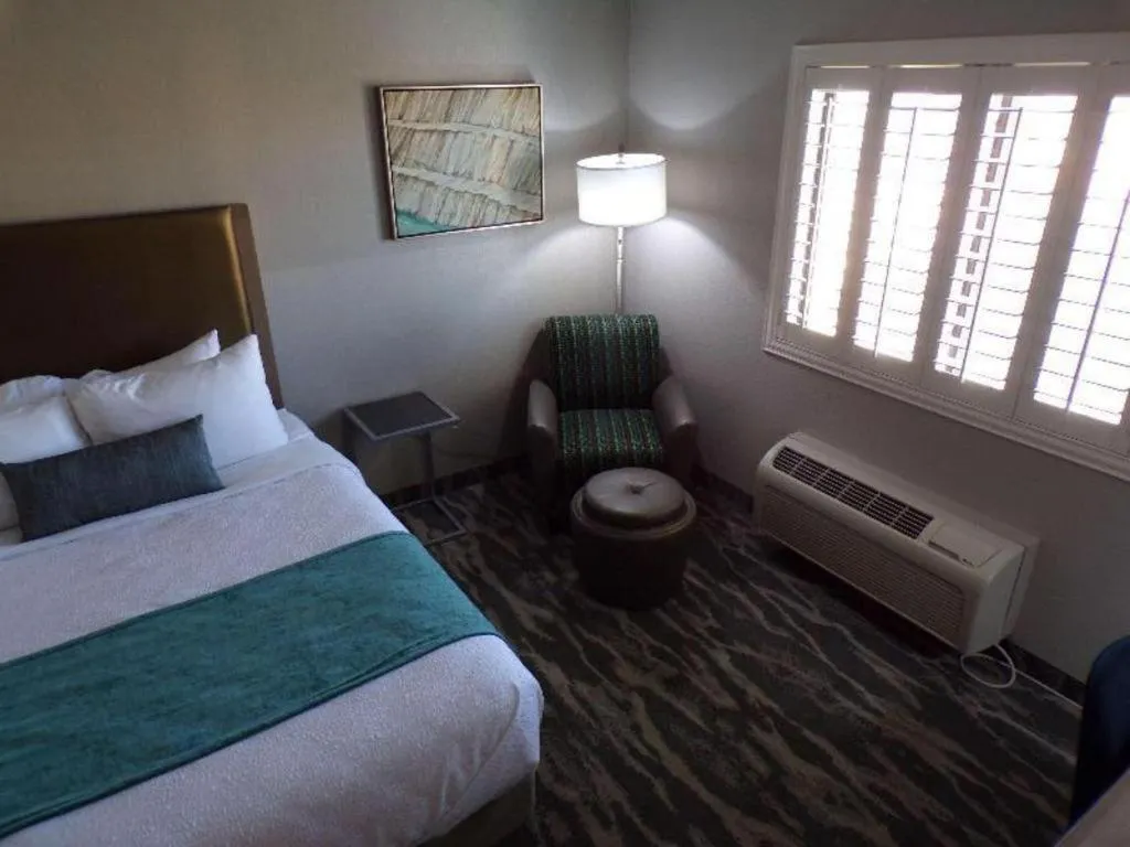 Bed in Best Western Plus Safford