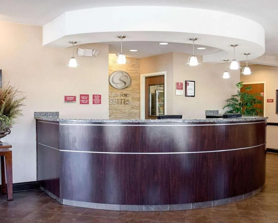 Comfort Suites Greenwood