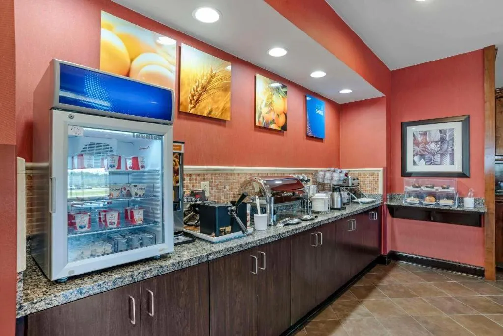 Comfort Suites Greenwood