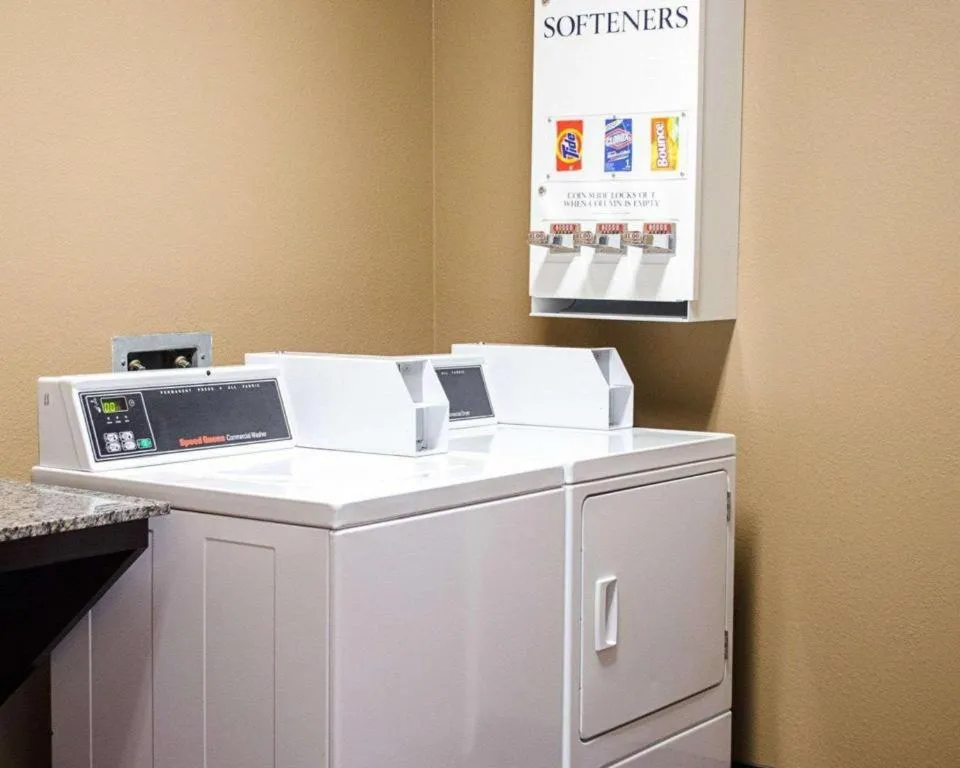 Comfort Suites Greenwood