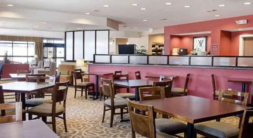 Comfort Suites Greenwood