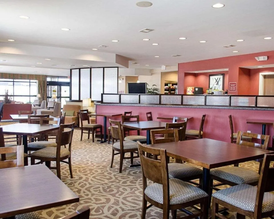 Comfort Suites Greenwood