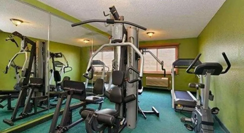 Quality Inn & Suites Grinnell near University