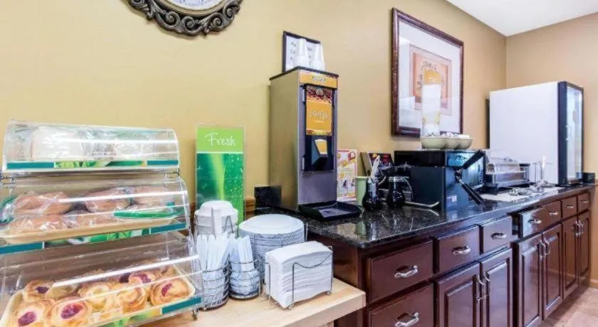 Quality Inn Arab Hwy 231