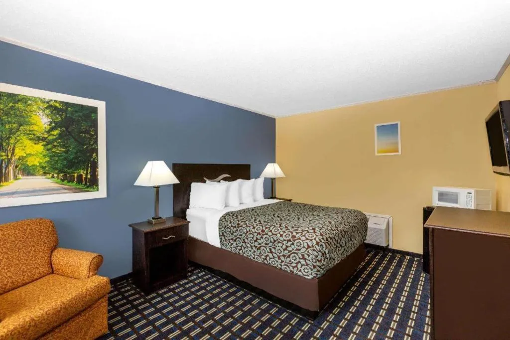 Bed in Days Inn Chillicothe