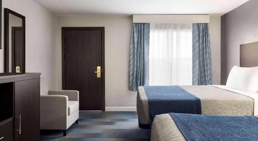 Bed in Days Inn Chillicothe