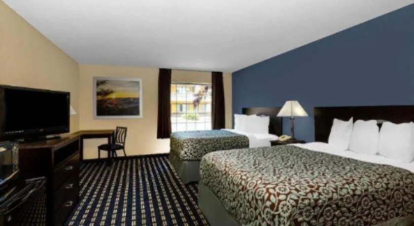 Bed in Days Inn Chillicothe