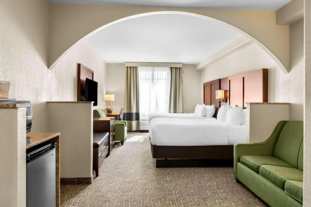 Bed in Comfort Inn & Suites