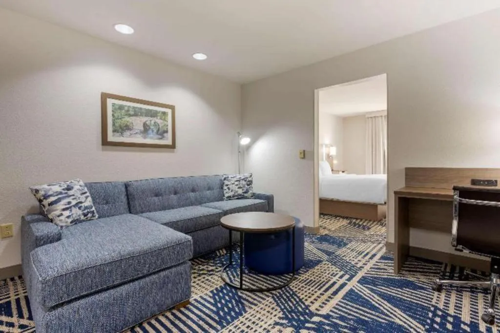 Comfort Inn & Suites Hot Springs Midtown