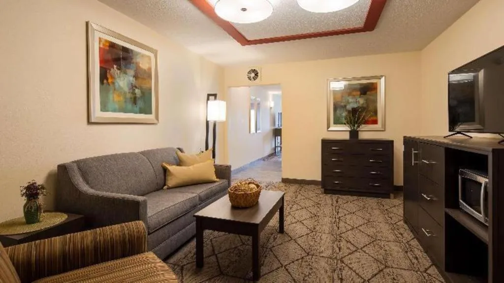 Best Western Nittany Inn Milroy