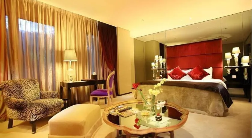 Bed in Amaroossa Bandung hotel