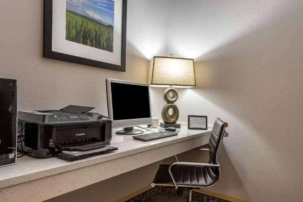 Best Western Oakdale Inn