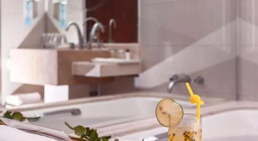 New Century Grand Hotel Zhuji Yaojiang