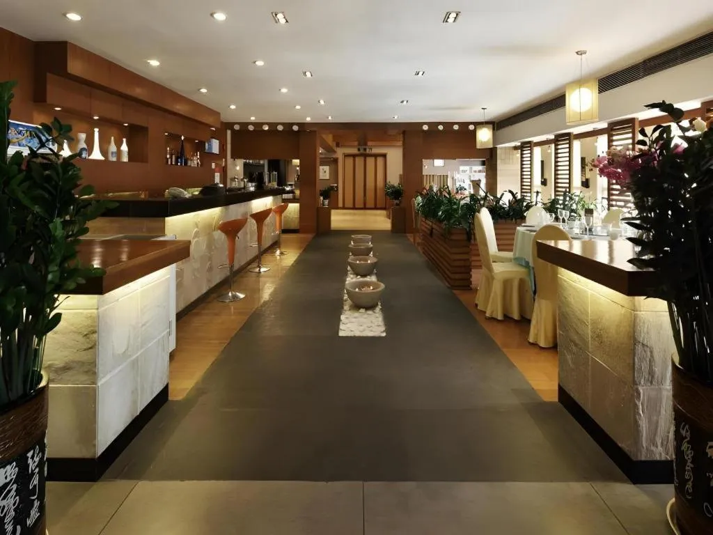 South China Laguna Hotel