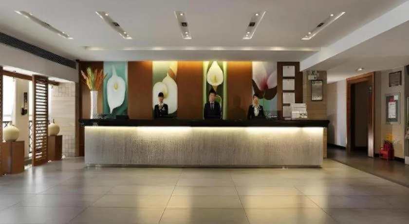 South China Laguna Hotel