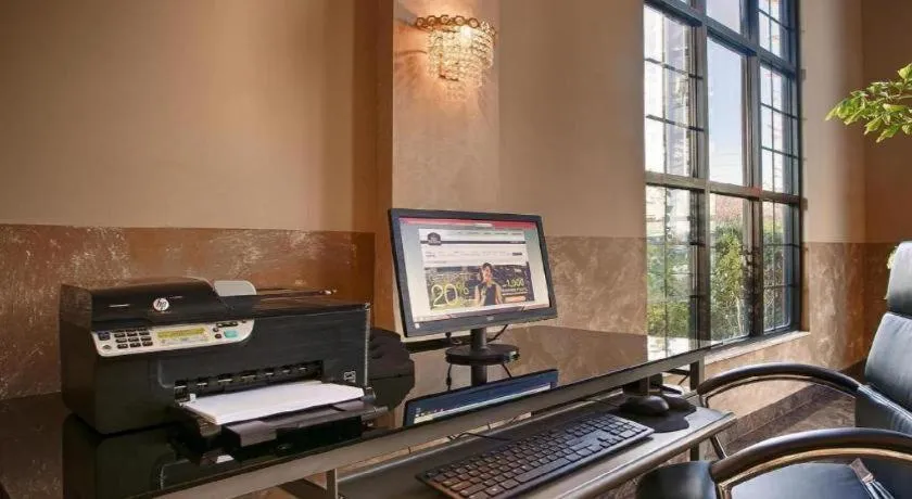 SureStay by Best Western Monroe