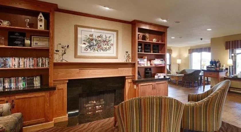 Quality Inn & Suites Detroit Lakes