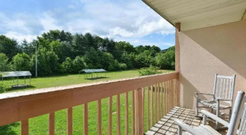 Americas Best Value Inn Canton, NC